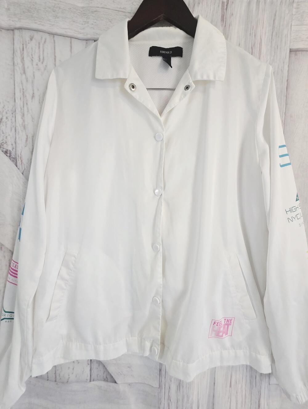 Forever 21 Feel The Heat Graphic Windbreaker Jacket Size Large